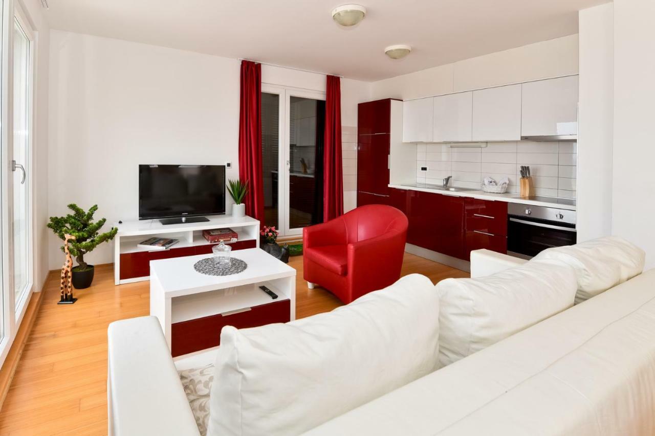 Apartmani Astrado Petrčane Kültér fotó